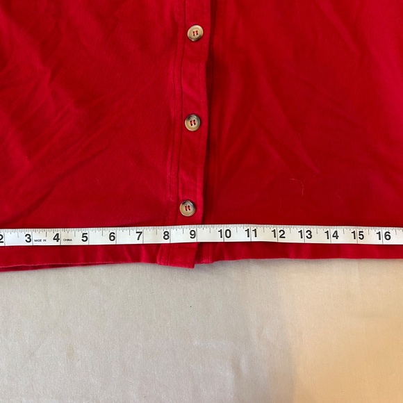 Women's Austin Clothing Co.‎ Red Collared Button Down Short Sleeve Top | Size M - Picture 8 of 10